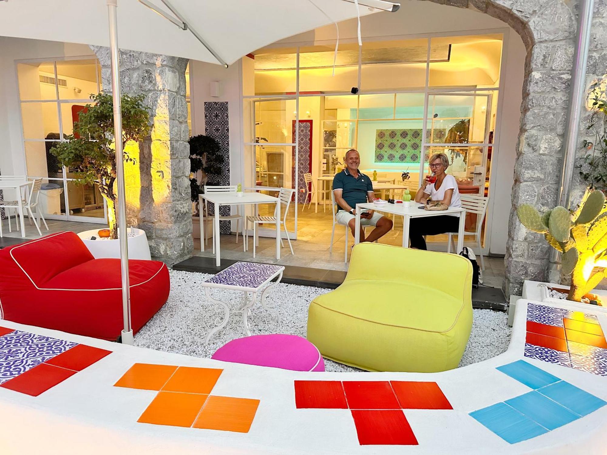 Hotel Bossa Amalfi 3*